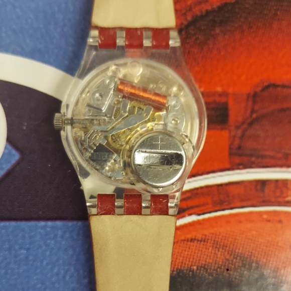 Swatch Watch STRAWBERRY JAM LK243 2004 Standard Ladies Rare Swiss Made Quartz - Picture 8 of 8